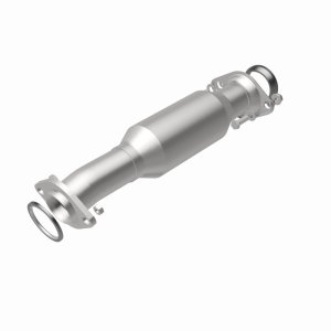 Mazda 6 Catalytic Converter - Underbody - Magnaflow - OEM Grade Direct-Fit - `06-`07