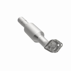 Nissan Sentra Catalytic Converter - Magnaflow - OEM Grade Direct-Fit - `07-`12