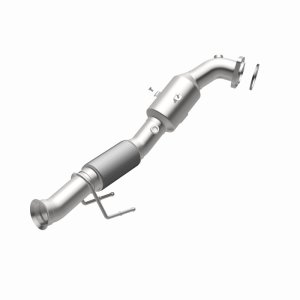 Ford Focus Catalytic Converter - Underbody - Magnaflow - Direct-Fit - `16-`18