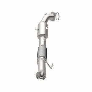 Ford Focus Catalytic Converter - Underbody - Magnaflow - Direct-Fit - `16-`18