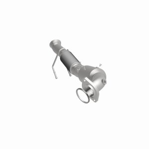 Ford Focus Catalytic Converter - Underbody - Magnaflow - Direct-Fit - `16-`18