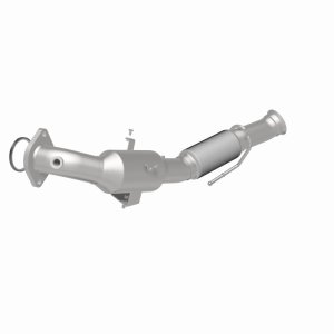 Ford Focus Catalytic Converter - Underbody - Magnaflow - Direct-Fit - `16-`18