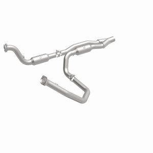 Ram 1500 Catalytic Converter - Underbody - Magnaflow - OEM Grade Direct-Fit - 2012
