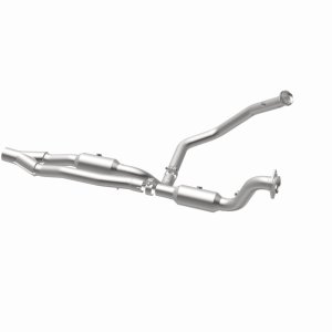 Ram 2500 Catalytic Converter - Underbody - Magnaflow - OEM Grade Direct-Fit - `12-`18