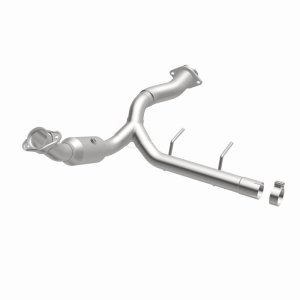 Ford F-150 Catalytic Converter - Right Side - Magnaflow - OEM Grade Direct-Fit - `15-`20
