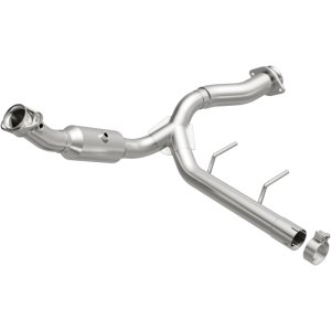 Ford F-150 Catalytic Converter - Right Side - Magnaflow - OEM Grade Direct-Fit - `15-`20