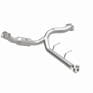 Ford F-150 Catalytic Converter - Right Side - Magnaflow - OEM Grade Direct-Fit - `15-`20