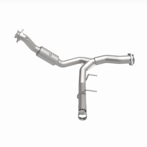 Ford Expedition Catalytic Converter - Underbody - Magnaflow - Direct Fit - `15-`17
