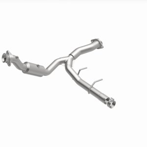 Ford Expedition Catalytic Converter - Underbody - Magnaflow - Direct Fit - `15-`17
