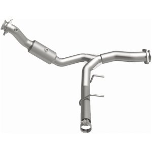 Ford Expedition Catalytic Converter - Underbody - Magnaflow - Direct Fit - `15-`17