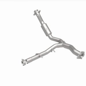 Ford Expedition Catalytic Converter - Underbody - Magnaflow - Direct Fit - `15-`17