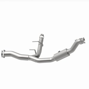 Ford Expedition Catalytic Converter - Underbody - Magnaflow - Direct Fit - `15-`17