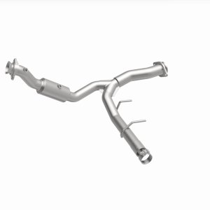 Lincoln Navigator Catalytic Converter - Underbody - Magnaflow - Direct Fit - `15-`17