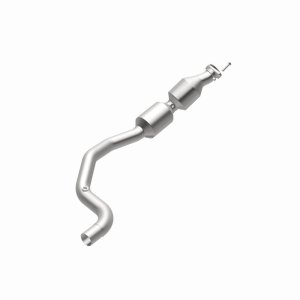 Land Rover Range Rover Catalytic Converter - Underbody - Magnaflow - OEM Grade Direct-Fit, EPA/Federal Compliant - `13-`20