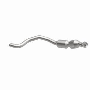 Land Rover Range Rover Catalytic Converter - Underbody - Magnaflow - OEM Grade Direct-Fit, EPA/Federal Compliant - `13-`20