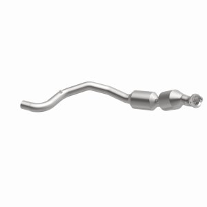 Land Rover Range Rover Catalytic Converter - Underbody - Magnaflow - OEM Grade Direct-Fit, EPA/Federal Compliant - `13-`20