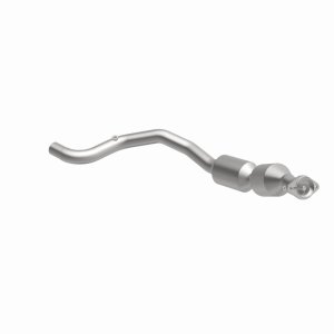 Land Rover Range Rover Catalytic Converter - Underbody - Magnaflow - OEM Grade Direct-Fit, EPA/Federal Compliant - `13-`20