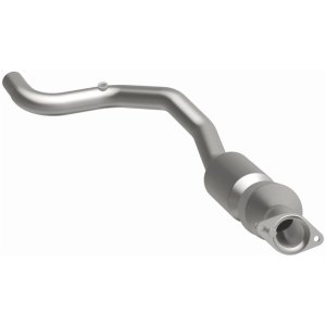 Land Rover Range Rover Sport Catalytic Converter - Underbody - Magnaflow - OEM Grade Direct-Fit, EPA/Federal Compliant - `14-`20