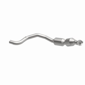 Land Rover Range Rover Sport Catalytic Converter - Underbody - Magnaflow - OEM Grade Direct-Fit, EPA/Federal Compliant - `14-`20