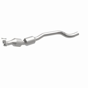 Land Rover Range Rover Sport Catalytic Converter - Underbody - Magnaflow - OEM Grade Direct-Fit, EPA/Federal Compliant, Spun-Body, Mandrel-Bent 409 Stainless Steel - `14-`20 Land Rover Range Rover Sport Catalytic Converter - Underbody - Magnaflow - OEM Grade Direct-Fit, EPA/Federal Compliant, Spun-Body, Mandrel-Bent 409 Stainless Steel - `14-`20