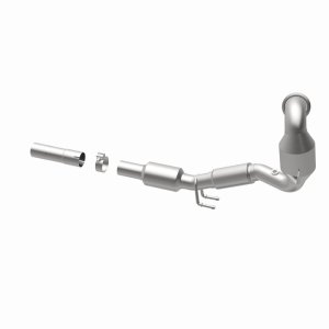 Volkswagen Golf Catalytic Converter - Magnaflow - Direct-Fit - `15-`18 Volkswagen Golf Catalytic Converter - Magnaflow - Direct-Fit - `15-`18