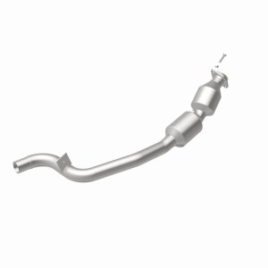 Land Rover Range Rover Sport Catalytic Converter - Underbody - Magnaflow - Direct-Fit OEM Grade, Federal/EPA Compliant, Stainless Steel - `14-`19