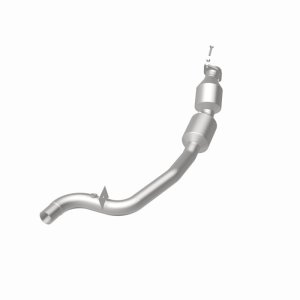 Land Rover Range Rover Sport Catalytic Converter - Underbody - Magnaflow - Direct-Fit OEM Grade, Federal/EPA Compliant, Stainless Steel - `14-`19