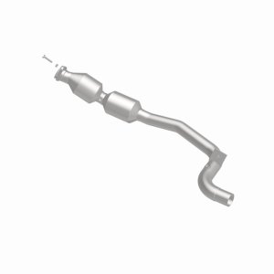 Land Rover Range Rover Sport Catalytic Converter - Underbody - Magnaflow - Direct-Fit OEM Grade, Federal/EPA Compliant, Stainless Steel - `14-`19