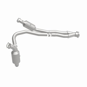 Ford Transit-150 Catalytic Converter - Magnaflow - Direct-Fit - `15-`17
