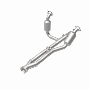 Ford Transit-150 Catalytic Converter - Magnaflow - Direct-Fit - `15-`17