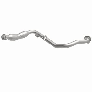Land Rover LR4 Catalytic Converter - Underbody - Magnaflow - OEM Grade Direct-Fit, Federal/EPA Compliant, 409 Stainless Steel - `14-`16