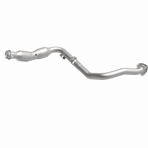 Land Rover LR4 Catalytic Converter - Underbody - Magnaflow - OEM Grade Direct-Fit, Federal/EPA Compliant, 409 Stainless Steel - `14-`16
