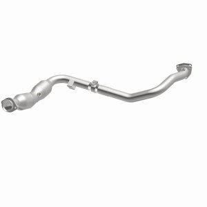 Land Rover LR4 Catalytic Converter - Underbody - Magnaflow - OEM Grade Direct-Fit, Federal/EPA Compliant, 409 Stainless Steel - `14-`16