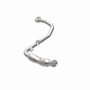 Land Rover LR4 Catalytic Converter - Underbody - Magnaflow - OEM Grade Direct-Fit, Federal/EPA Compliant, 409 Stainless Steel - `14-`16