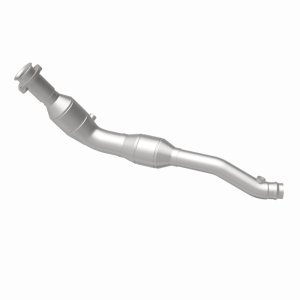 Land Rover LR4 Catalytic Converter - Underbody - Magnaflow - OEM Grade Direct-Fit, Federal/EPA Compliant - `14-`16