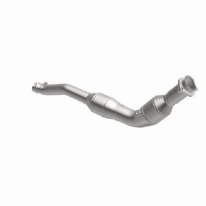Land Rover LR4 Catalytic Converter - Underbody - Magnaflow - OEM Grade Direct-Fit, Federal/EPA Compliant - `14-`16