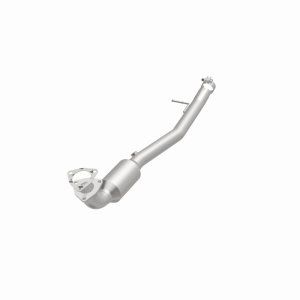 Land Rover Range Rover Catalytic Converter - Underbody - Magnaflow - OEM Grade Direct-Fit, Federal/EPA Compliant - `07-`09