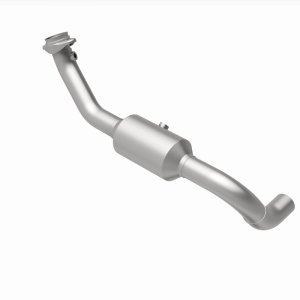Ford F-150 Catalytic Converter - Underbody - Magnaflow - OEM Grade Direct-Fit - `07-`08
