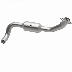 Ford F-150 Catalytic Converter - Underbody - Magnaflow - OEM Grade Direct-Fit - `07-`08