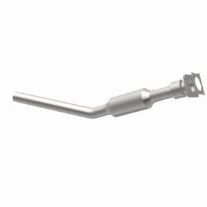 Chrysler Sebring Catalytic Converter - Underbody - Magnaflow - OEM Grade Direct-Fit - `04-`05