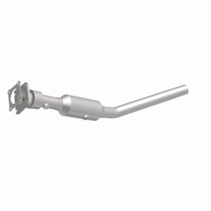Dodge Stratus Catalytic Converter - Underbody - Magnaflow - OEM Grade Direct-Fit - `04-`05