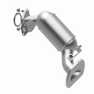 Toyota Highlander Catalytic Converter - Magnaflow - Direct Fit, OEM Grade, Manifold - `17-`19