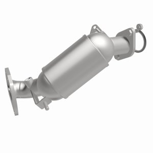 Toyota Highlander Catalytic Converter - Magnaflow - Direct Fit, OEM Grade, Manifold - `17-`19