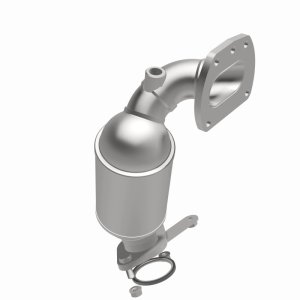 Toyota Highlander Catalytic Converter - Magnaflow - OEM Grade Direct-Fit - `17-`22