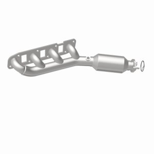 INFINITI QX56 Catalytic Converter - Magnaflow - OEM Grade Direct-Fit - `11-`13