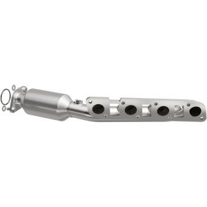 INFINITI QX56 Catalytic Converter - Magnaflow - OEM Grade Direct-Fit - `11-`13