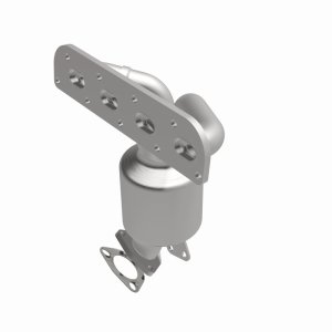 Chevrolet Volt Catalytic Converter - Magnaflow - OEM Grade Direct-Fit - `12-`15