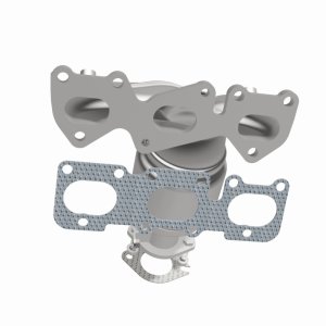 Hyundai Santa Fe Catalytic Converter - Magnaflow - OEM Grade Direct-Fit - `13-`18