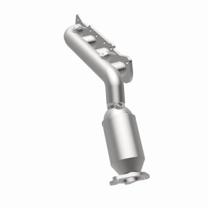 Hyundai Genesis Direct-Fit Catalytic Converter - Magnaflow - OEM Grade Manifold - `12-`14