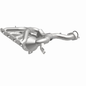 Mazda 3 Catalytic Converter - Magnaflow - Direct Fit, OEM Grade - `14-`16